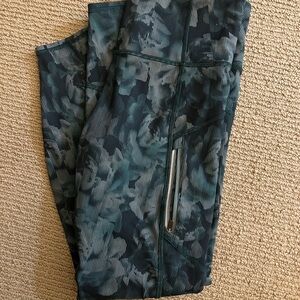 Camouflage Patterned Leggings
